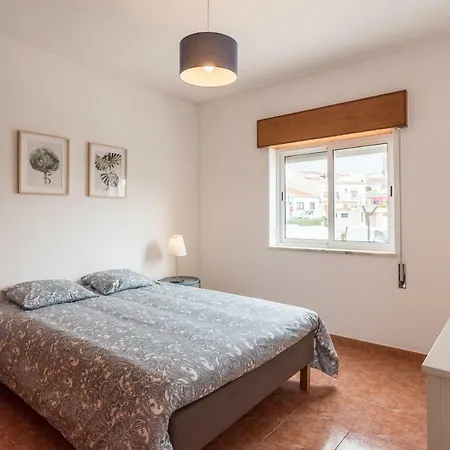Lovelystay - 3 Bedroom In