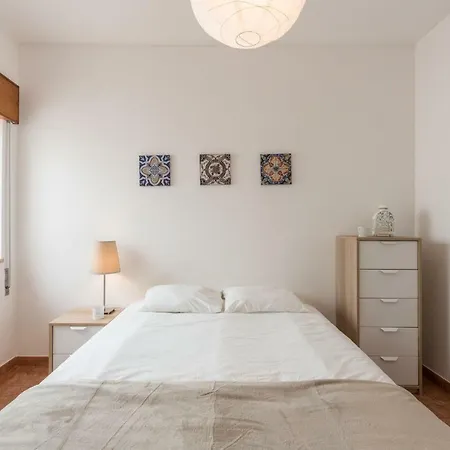Lovelystay - 3 Bedroom In Apartmán *