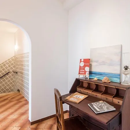 Lovelystay - 3 Bedroom In Vila do Bispo
