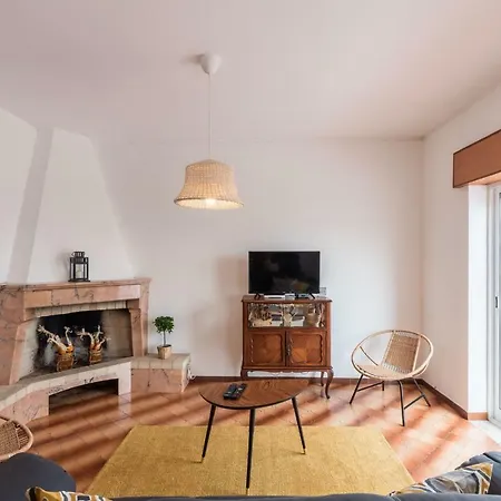Lovelystay - 3 Bedroom In